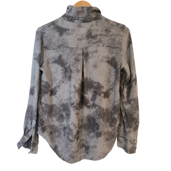 Rails Hunter Charcoal Button Down Shirt. - Picture 8 of 8